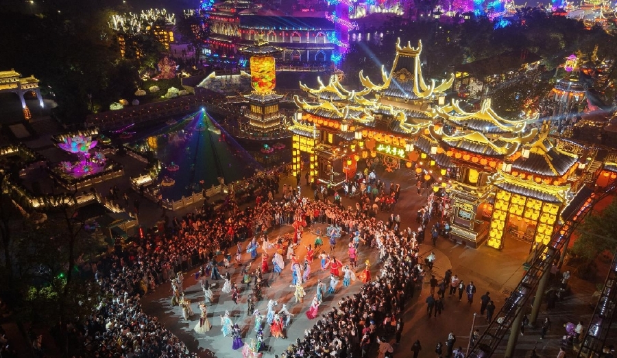 万岁山武侠城 _20260224175527.jpg