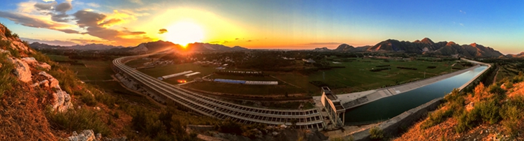 新春走基层丨守渠人24小时在岗,守护一泓清水永续北上 新春走基层丨守渠人24小时在岗,守护一泓清水永续北上