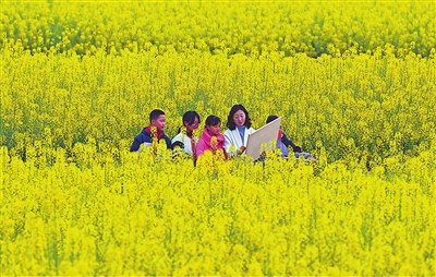 坚持“健康第一”，促进全面发展