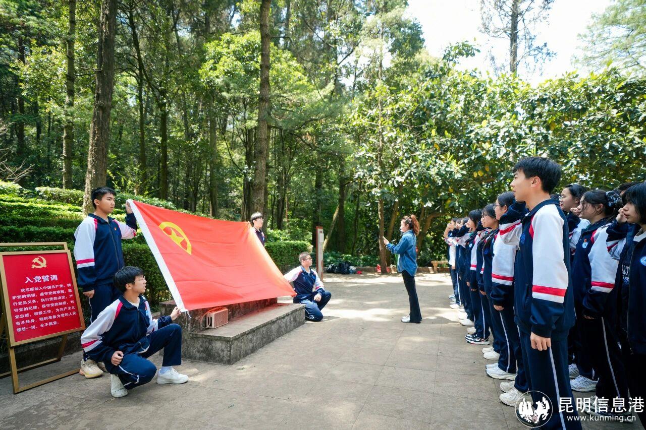 49ed76011fe5ed7fdcdd66c7f3de327a