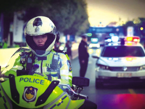 32571775660525523 32571775660525523