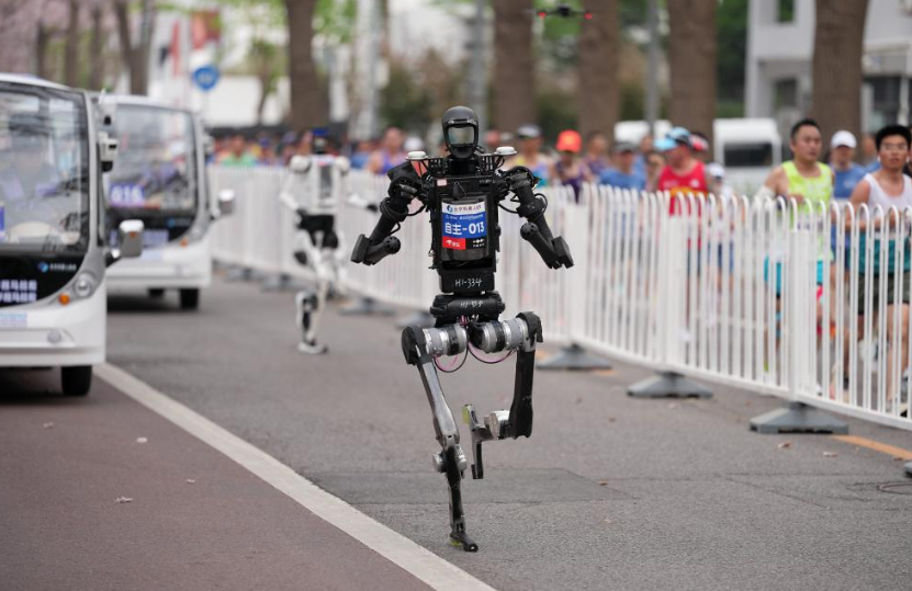 人形机器人半马规则设计背后，有哪些深意？