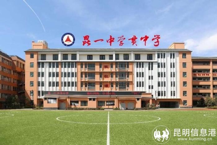 学贯封面 学贯封面