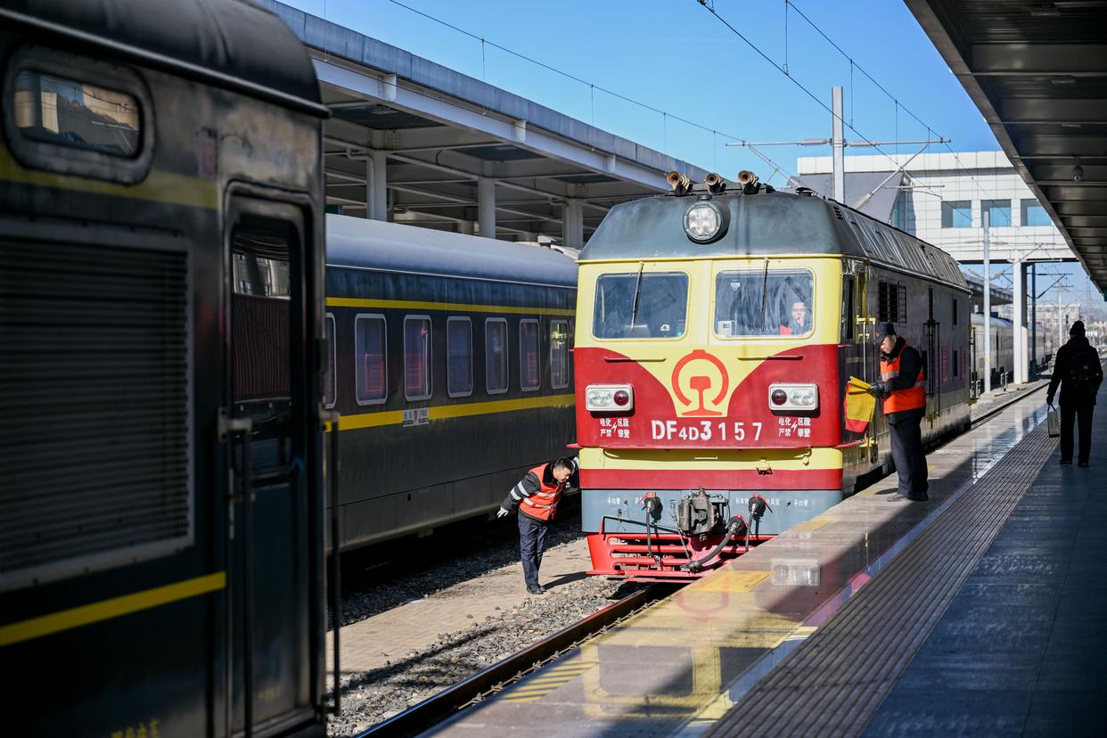 慢火车,承载着动人的中国温度