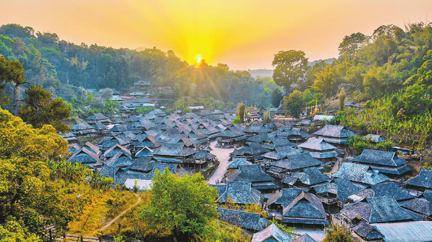金秋十月 观霞正当时 云南金秋朝霞晚霞观赏地图发布