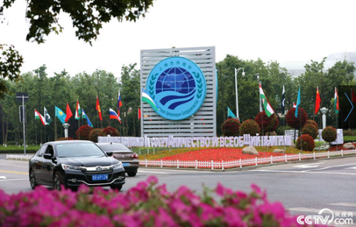 G__2CJ72OIJAQ~R)PTOI1FU