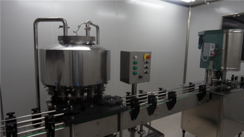 无菌灌装间