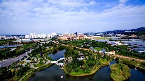 29.发展中的晋宁 郑林 摄 手机；13888443546