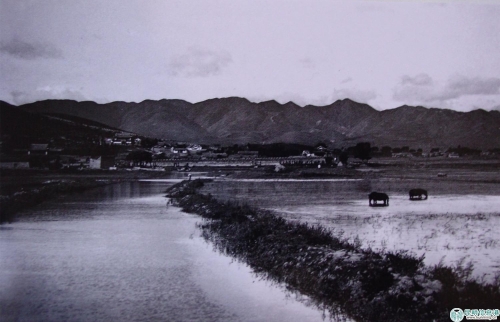 37.十九世纪末昆阳县城远眺