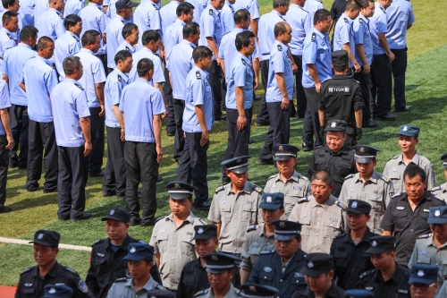 平安呈贡离不开的人