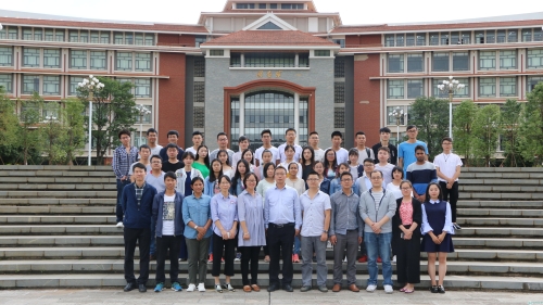 创意组-凤尾茶-团队照片 创意组-凤尾茶-团队照片