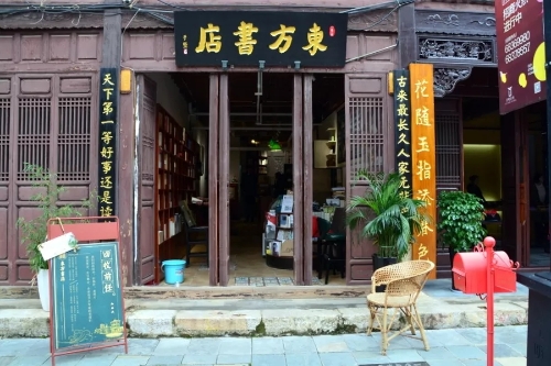 640.webp (1) 640.webp (1)