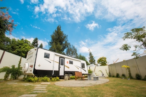 世博房车时光·行云轩轩房车营地 (5) 世博房车时光·行云轩轩房车营地 (5)