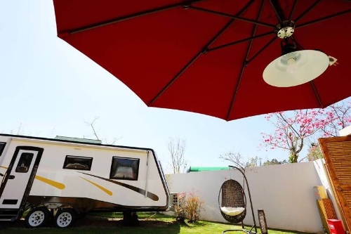 世博房车时光·行云轩轩房车营地 (3) 世博房车时光·行云轩轩房车营地 (3)