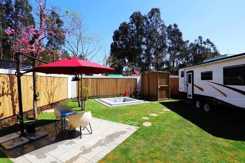 世博房车时光·行云轩轩房车营地 (4) 世博房车时光·行云轩轩房车营地 (4)