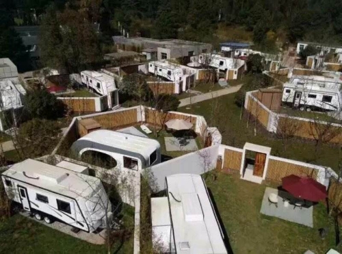 世博房车时光·行云轩轩房车营地 (6) 世博房车时光·行云轩轩房车营地 (6)