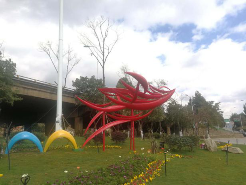 昆曲转盘龙头雕塑 昆曲转盘龙头雕塑