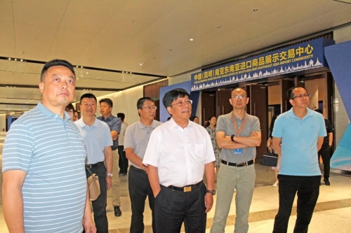 和丽川书记视察2019年商洽会相关场馆筹备及周边环境氛围营造 和丽川书记视察2019年商洽会相关场馆筹备及周边环境氛围营造