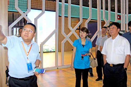 和丽川书记视察2019年商洽会相关场馆筹备及周边环境氛围营造1 和丽川书记视察2019年商洽会相关场馆筹备及周边环境氛围营造1