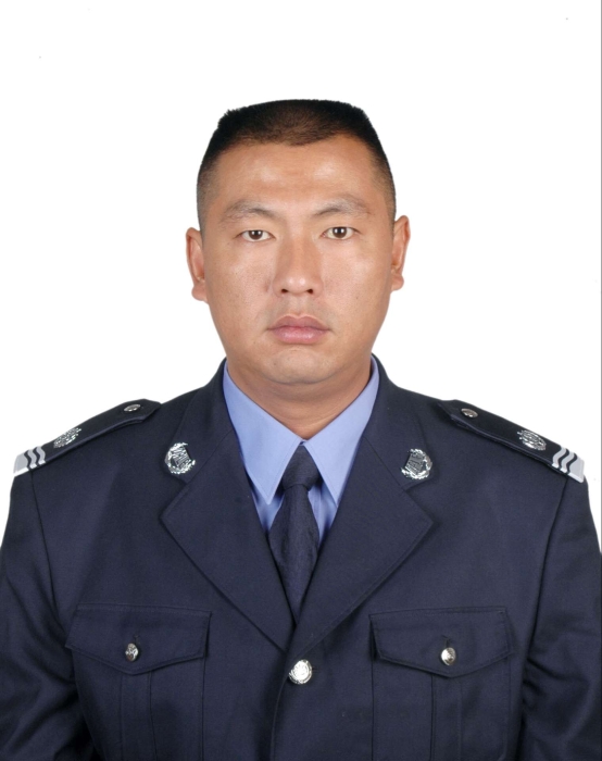 张江明照片 张江明照片