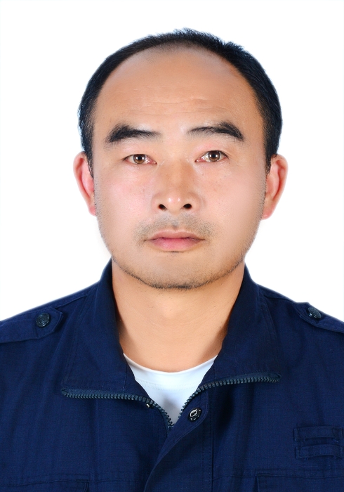 张进华照片 张进华照片