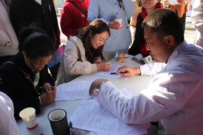 官渡区人民医院医生义务献血