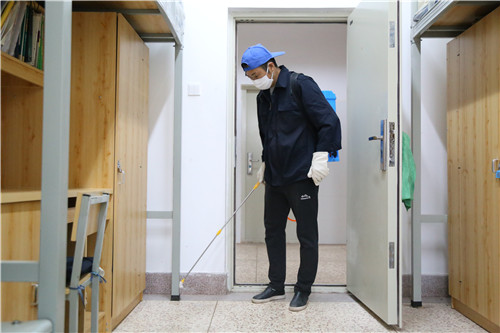 高要求的宿舍卫生