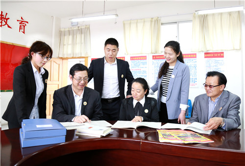 语文组备课教研 语文组备课教研