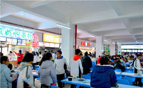 校园小吃街 校园小吃街