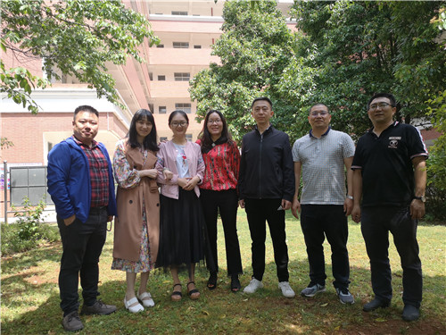 化学教研组 化学教研组