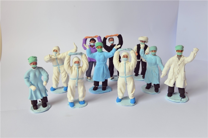 《逆行者》系列组合 2 作者:梁俊利 《逆行者》系列组合 2 作者:梁俊利