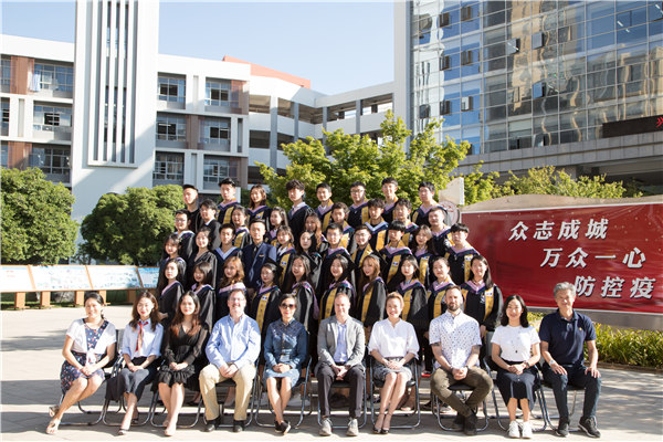 师生合影 师生合影