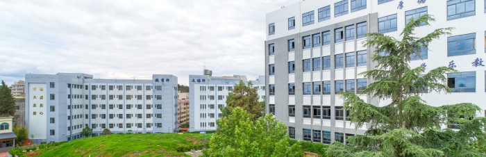 学校校园景色 (3)