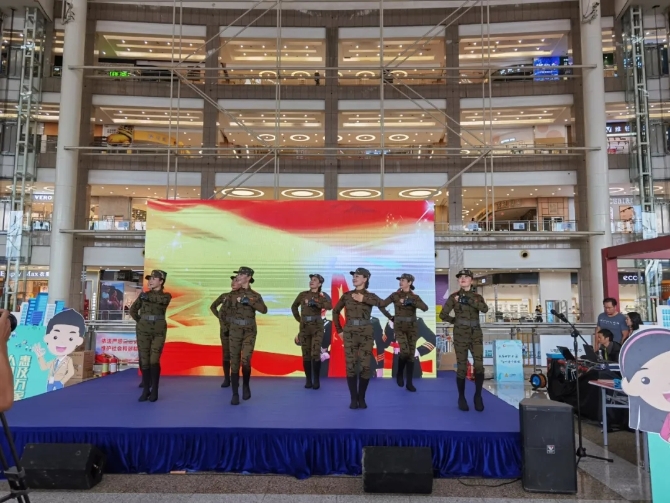 640.webp (4) 640.webp (4)