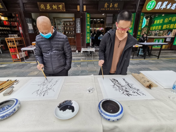 799e17b9516ba7ce8a54a4ecddada71