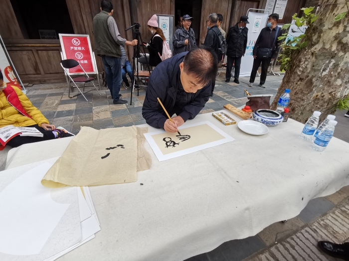 a2397d52516c5011ce9c8dc85d7fece