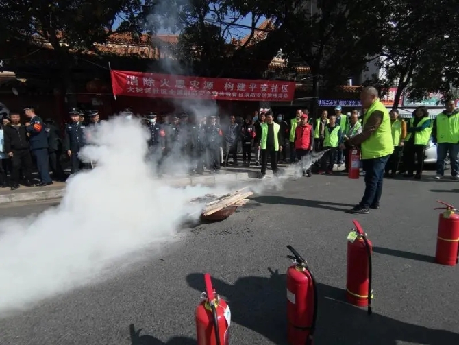 640.webp (1) 640.webp (1)