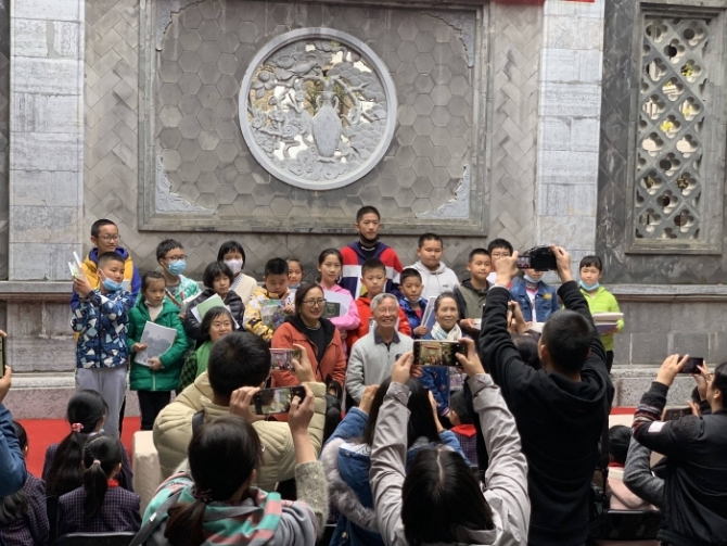 700084_700x700 700084_700x700