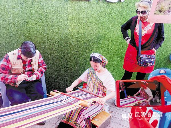 下载 (2) 下载 (2)