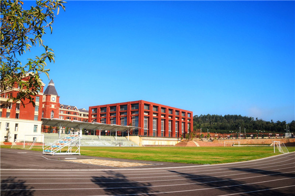 运动场(首选4) 运动场(首选4)