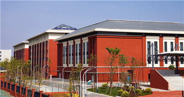 7-环境清幽的宿舍区