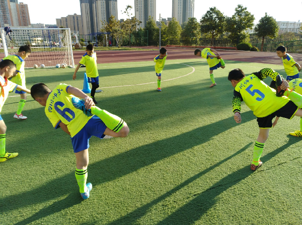 足球社团 足球社团