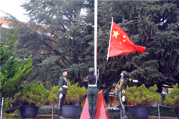 升旗仪式 升旗仪式