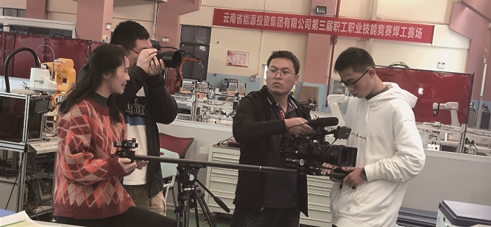 学生参加实习实训工作(二)_副本 学生参加实习实训工作(二)_副本