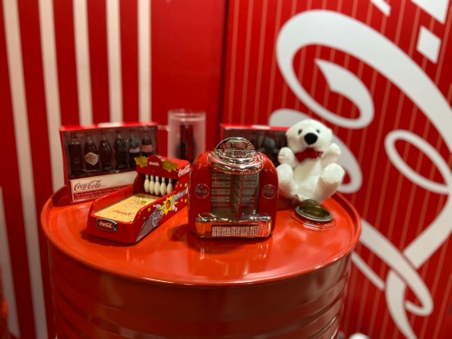 c5687bb5-eabe-4f7f-bd50-82fa1f0d3451 c5687bb5-eabe-4f7f-bd50-82fa1f0d3451