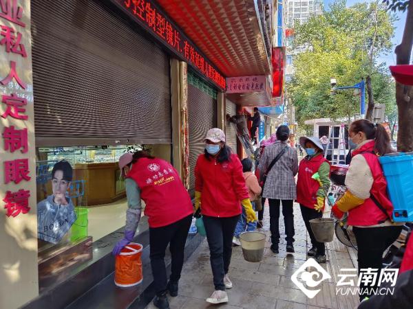 00304492432_c8ca0a04