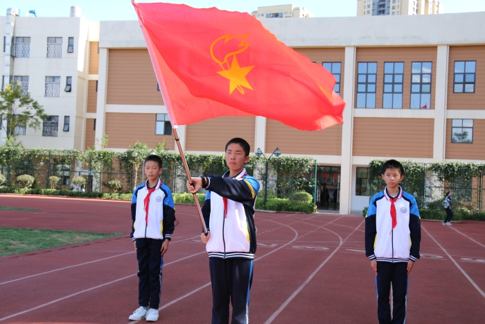 少先队建队仪式 少先队建队仪式