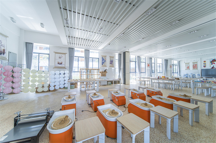 美术教室 美术教室