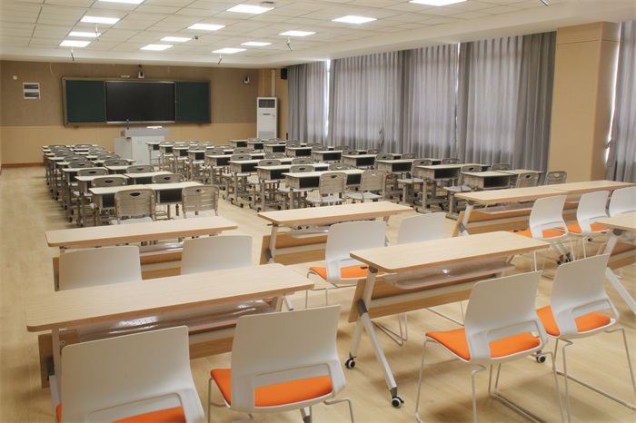 自动录播教室 自动录播教室