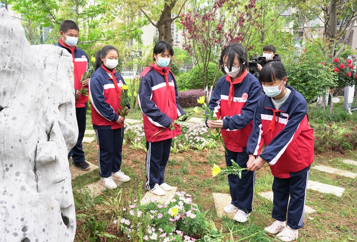 081ce81ab68bfb99be3859029497004